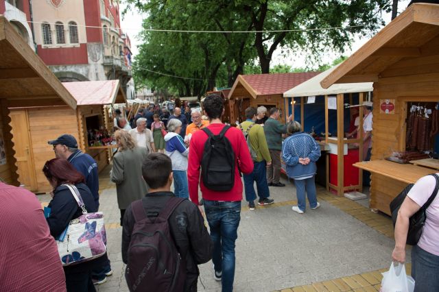 “Tržnica“ podržala 8. sajam „Ukusi tradicije“